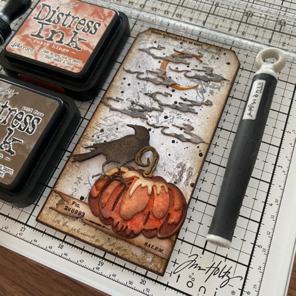 igirlzoe: tim holtz tonic studios glass studio mat